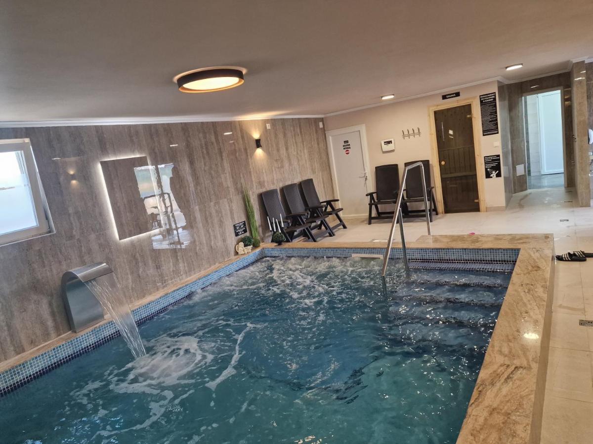 Motel Laguna Beius Ngoại thất bức ảnh