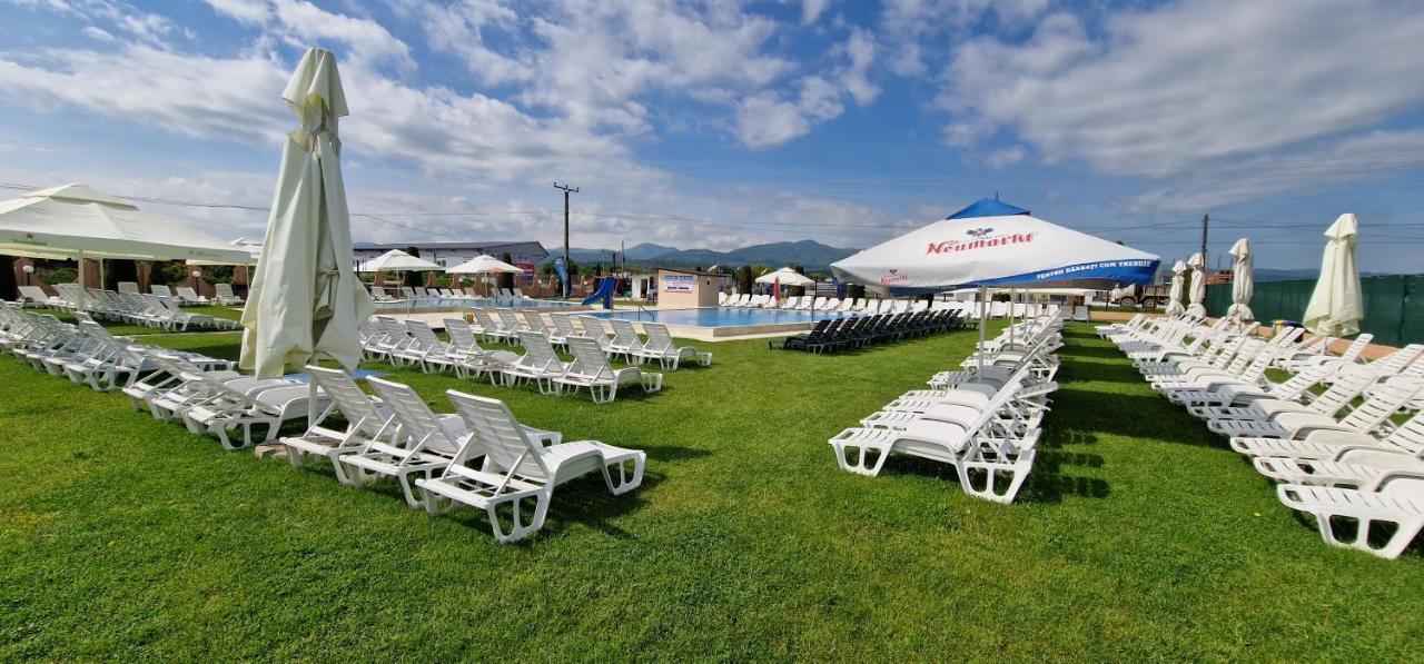 Motel Laguna Beius Ngoại thất bức ảnh
