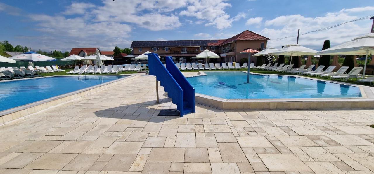 Motel Laguna Beius Ngoại thất bức ảnh