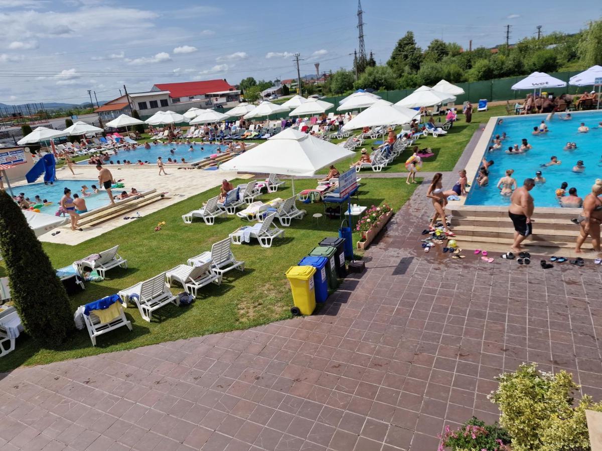 Motel Laguna Beius Ngoại thất bức ảnh